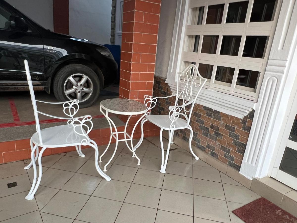 Holiday ELBE Appartement Bé Chateau Lomé Extérieur photo